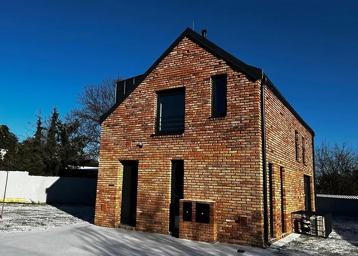 Palace 4* Jíloviště